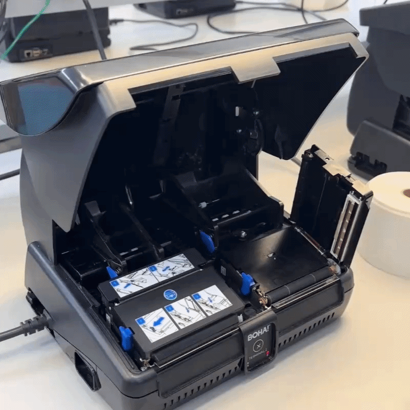 Quick label roll replacement helps teams keep the T2 station ready during high-volume labeling work.